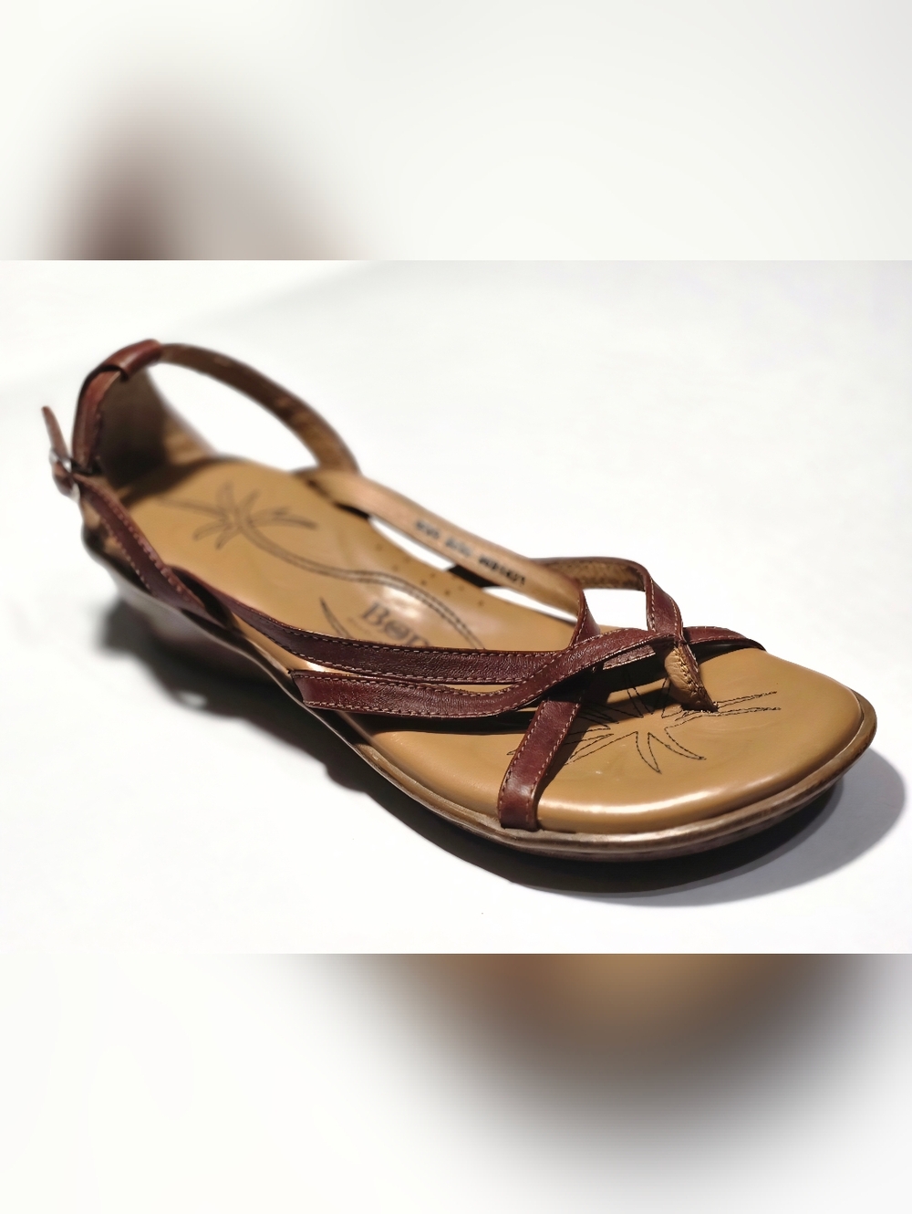 Born Size 8 Women’s Brown Strappy Slingback Sandals